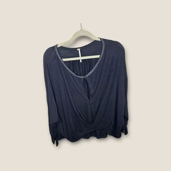 Free People Keeping On Cutout Blouse Black Size Medium - Picture 2 of 7